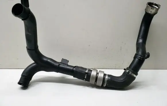 Maserati Ghibli Intercooler hose/pipe 670004878
