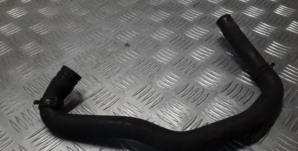Mercedes-Benz C W204 Engine coolant pipe/hose A2048305796