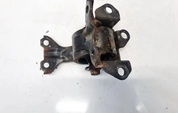 Dodge Caliber Engine mount bracket 671AD