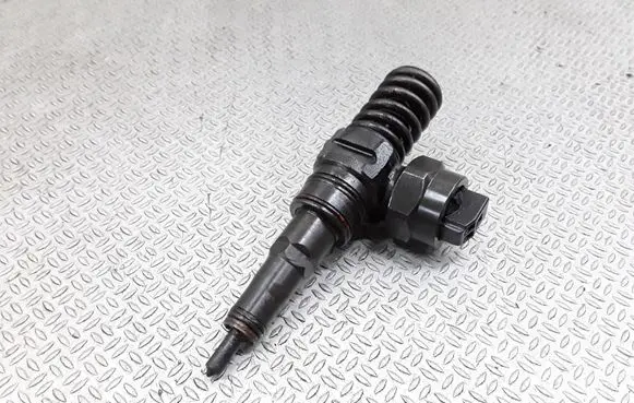 Ford Galaxy Fuel injector 038130073AC