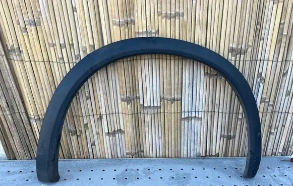 Volvo S60 Front arch trim 31448946