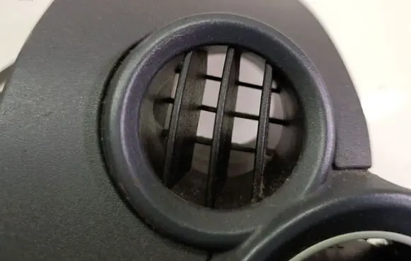 Mitsubishi Colt Dash center air vent grill 05505000 05505-000