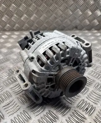 Mercedes-Benz Sprinter W906 Generator/alternator A0009062822