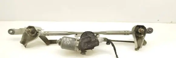 Subaru Forester SH Front wiper linkage and motor
