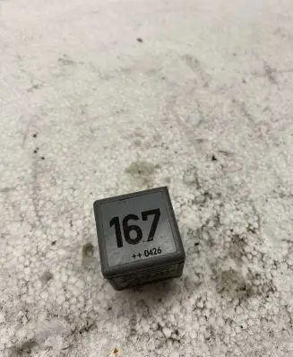 Volkswagen PASSAT B5 Other relay 191906383C
