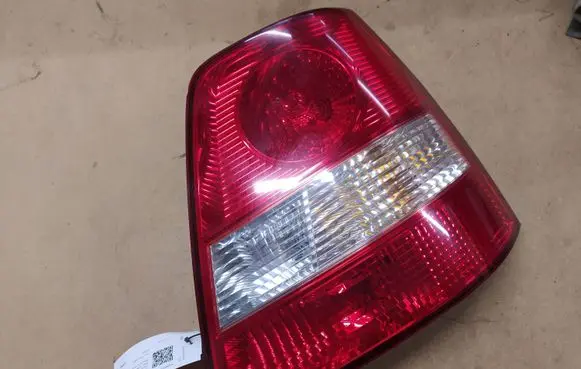 KIA Sorento Rear/tail lights 924023E0