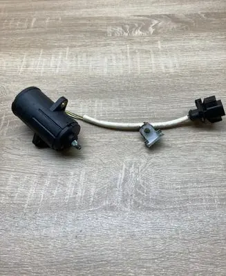 Audi A4 S4 B5 8D Accelerator pedal position sensor 028907475S 0281002229