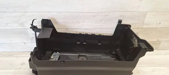 Opel Insignia A Battery box tray cover/lid 312632764 13330951
