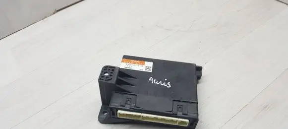 Toyota Auris 150 Air conditioning/heating control unit 8865002430