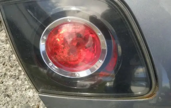 Mazda 3 I Tailgate rear/tail lights