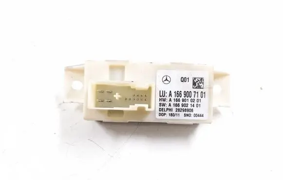 Mercedes-Benz C W204 Light module LCM 1669007101 1669003309