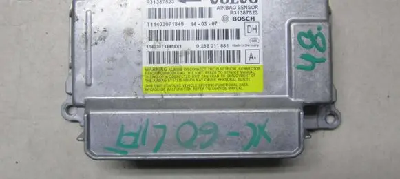 Volvo XC60 Airbag control unit/module 31387523