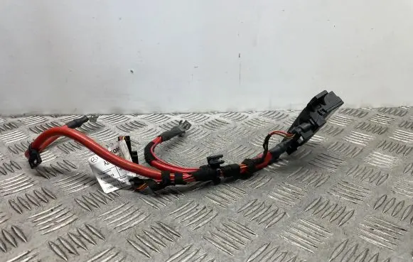 Positive cable (battery)