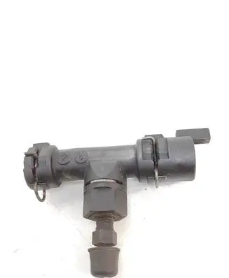 Volkswagen Jetta V Clutch pipe/line 1J0721465R