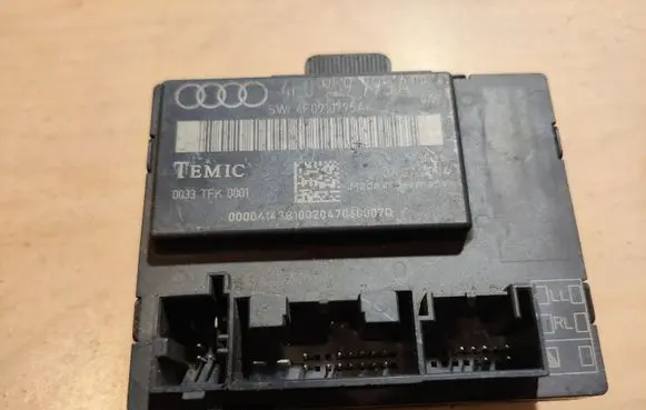 Audi A6 S6 C6 4F Door control unit/module 4F0959795A