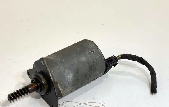 Peugeot 207 Valve 753390580