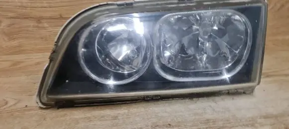 Volvo S40, V40 Headlight/headlamp 30899878