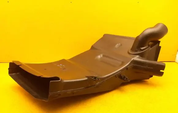 Audi R8 4S Air intake duct part 4S0121333 4S7121333