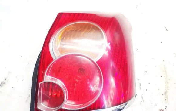 Toyota Avensis T250 Rear/tail lights 89028783
