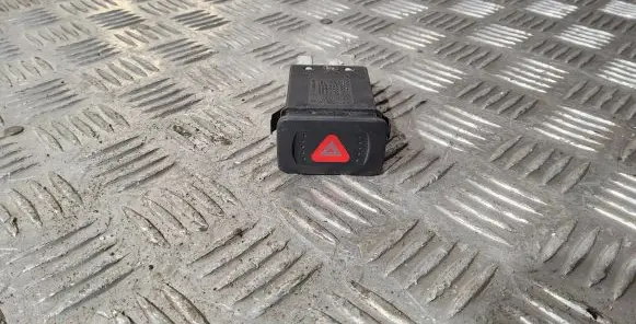 Volkswagen Golf IV Hazard light switch 1J0953235J 1J0953235H 1J0953235D