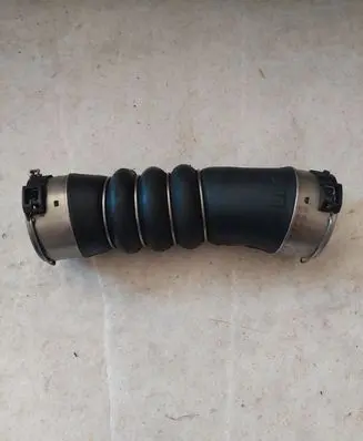 BMW 7 F01 F02 F03 F04 Intercooler hose/pipe 7800144 11279410