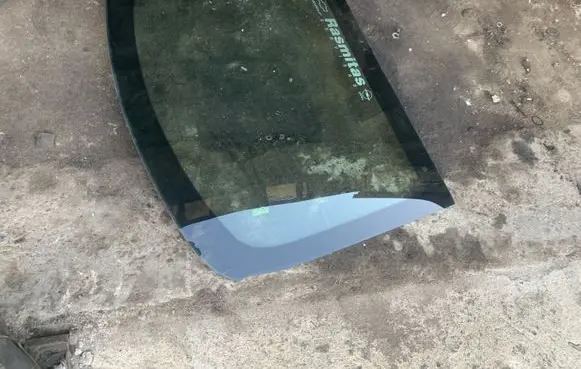 Opel Insignia A Rear windscreen/windshield window 
