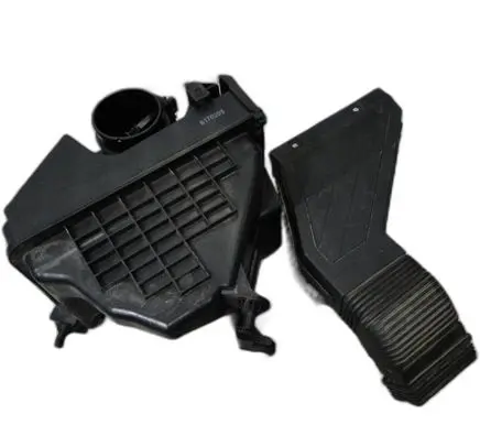 Hyundai Tucson TL Air filter box cover 