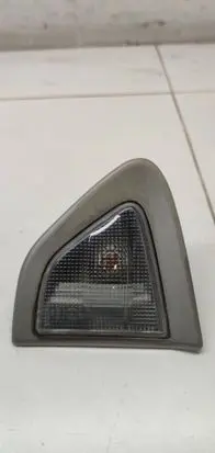 Chevrolet Captiva Front fender indicator light 