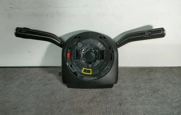 Mercedes-Benz GLE W167 Steering wheel column trim A1679007010 91031U0001HK