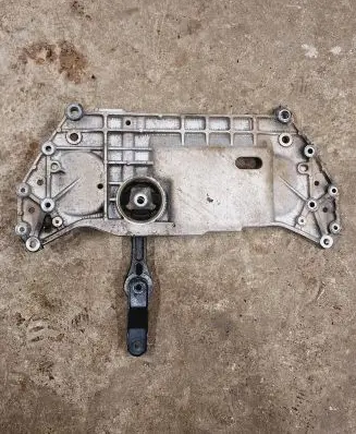 Volkswagen Golf V Front subframe 1K0199369F 1K0199369