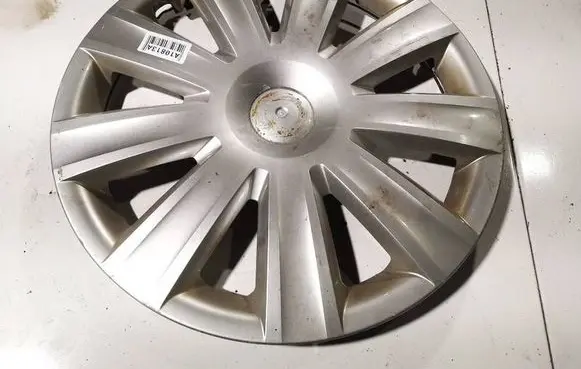 Volkswagen Sharan R16 wheel hub/cap/trim 7n0601147