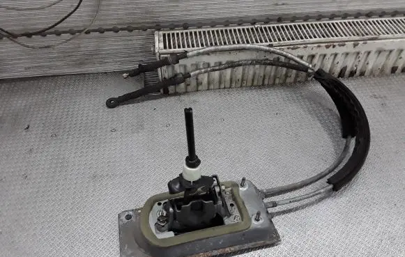 Volkswagen New Beetle Gear shifter/selector