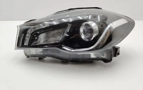 Suzuki SX4 S-Cross Headlight/headlamp 10018738