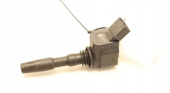 Seat Ateca High voltage ignition coil 04E905110M