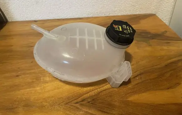 Ford Puma Coolant expansion tank/reservoir GN118A080AA