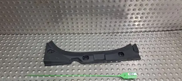 Fender end trim