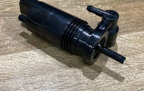 Land Rover Range Rover Sport L494 Windscreen/windshield washer pump 1020133002 1505160 728709