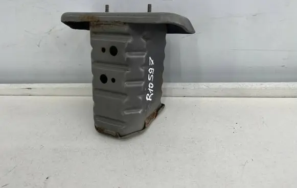 Toyota Verso-S Front bumper shock/impact absorber 