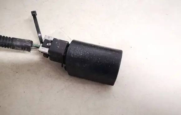 Coolant fan relay