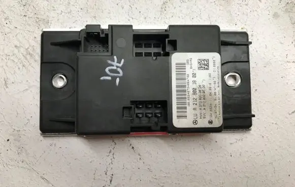 Mercedes-Benz E W212 Gateway control module A2129001800