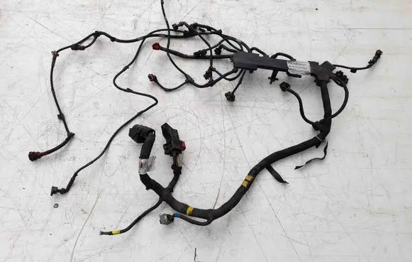 Engine installation wiring loom