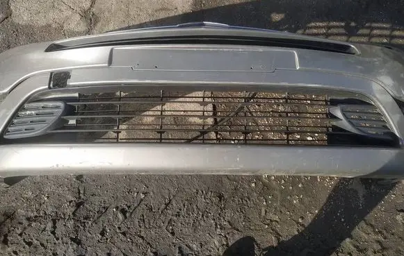 Citroen C4 Grand Picasso Front bumper lower grill 