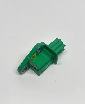 Volkswagen Touran I Airbag deployment crash/impact sensor 5M0909606A 5WK43658