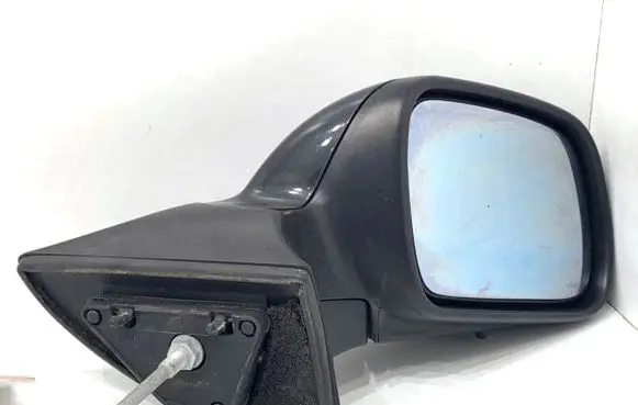 Peugeot 407 Front door electric wing mirror 