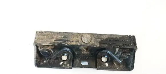 BMW X5 E53 Rear door lock loop/hook striker 51248408859