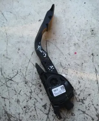 Ford Focus Accelerator throttle pedal BV619F836BB