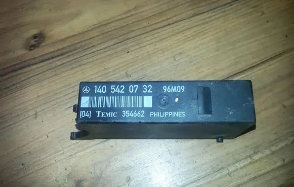 Mercedes-Benz S W140 Other control units/modules 1405420732 96m09