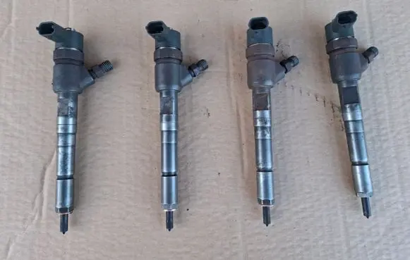 Fiat Fiorino Fuel injector 
