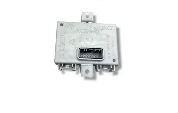 Renault Clio III GPS navigation control unit/module 281139717 280380655r