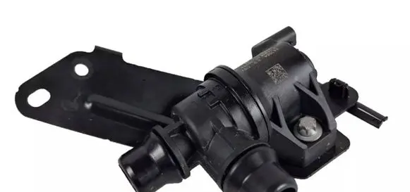 BMW i4 Coolant heater control valve 5A37571